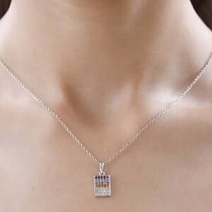 🗽Elegant Silver Pendant +Gemstone: Simulated Multi color Diamond